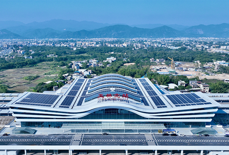 南珠高鐵南玉段玉林北站分布式光伏發(fā)電系統(tǒng).jpg