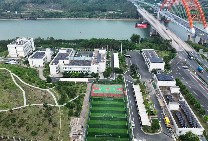 科技公司園區(qū)航拍.jpg