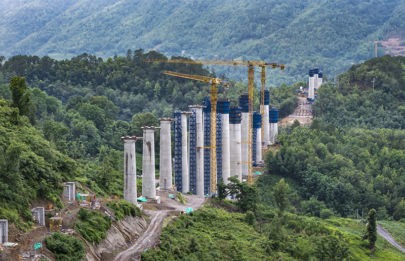 黃百鐵路（貴州段）羊架河大橋.jpg